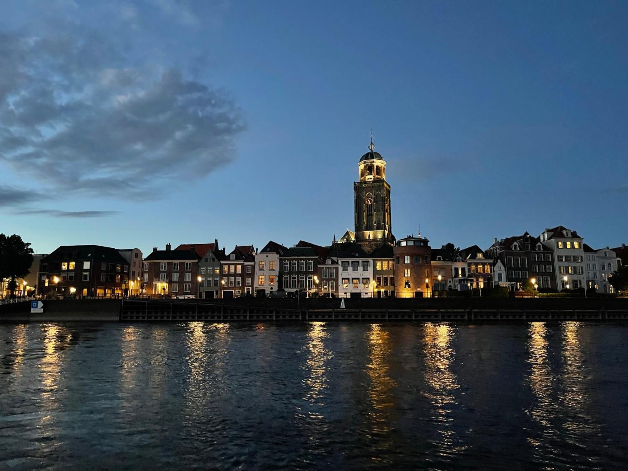 De Slaapfabriek Vakantiehuis En Trainingslocatie Teuge Luaran gambar