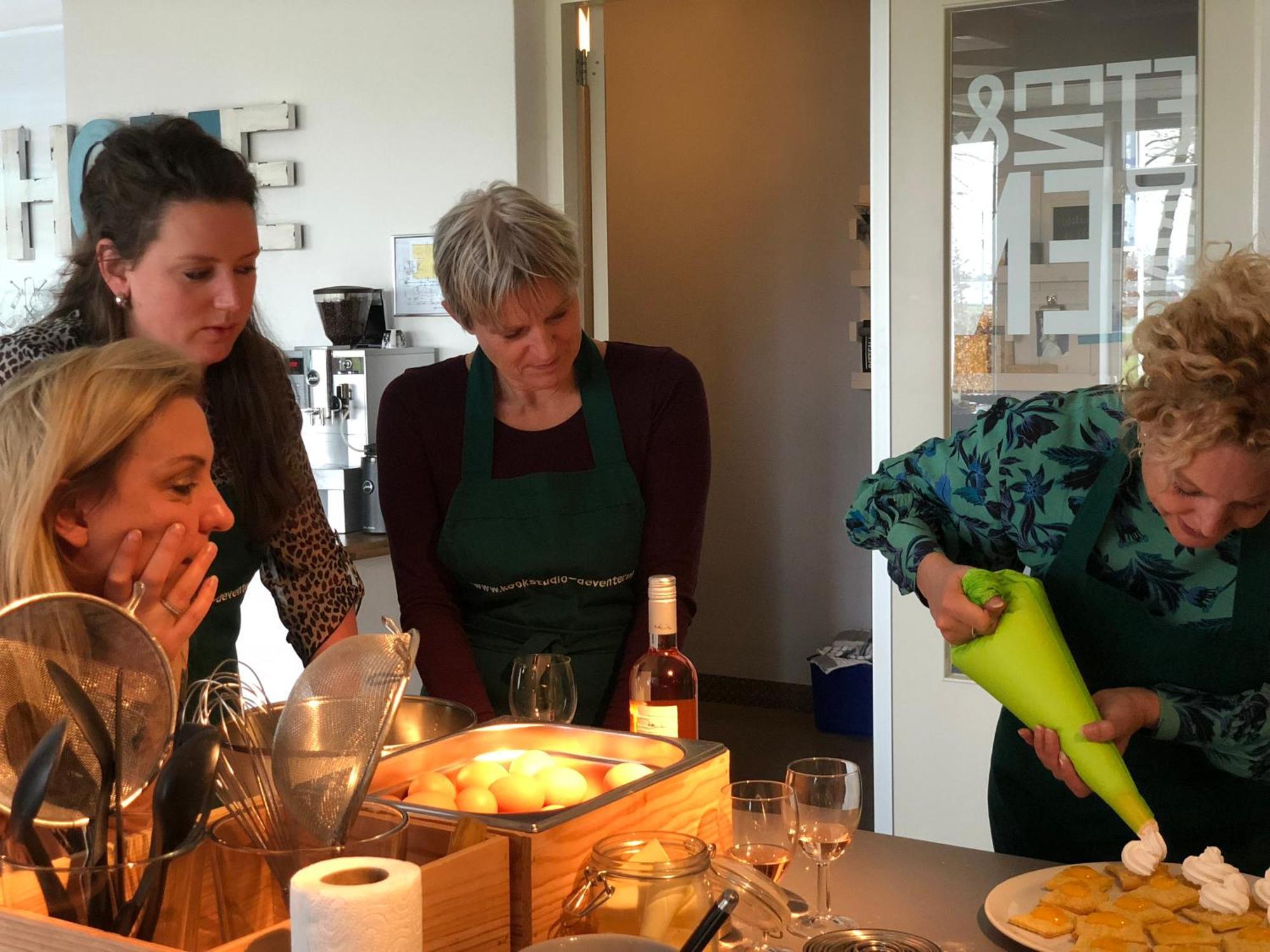 De Slaapfabriek Vakantiehuis En Trainingslocatie Teuge Luaran gambar