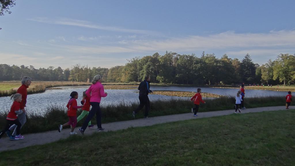 De Slaapfabriek Vakantiehuis En Trainingslocatie Teuge Luaran gambar