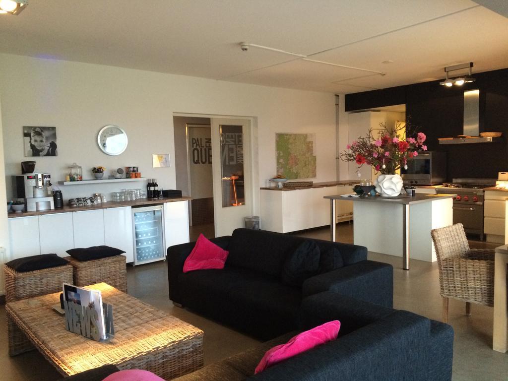 De Slaapfabriek Vakantiehuis En Trainingslocatie Teuge Luaran gambar